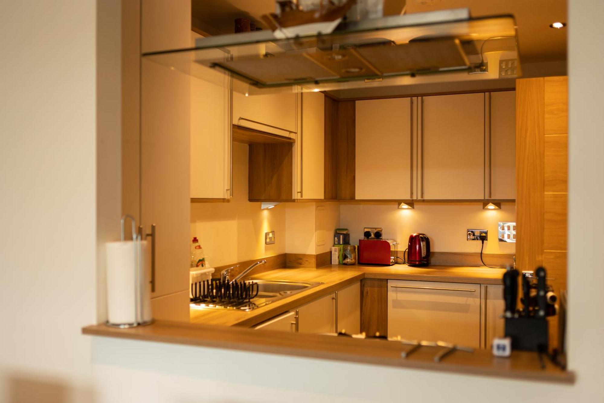 Comfy 2 Bedroom Apartment Near Edinburgh City Centre Exterior photo