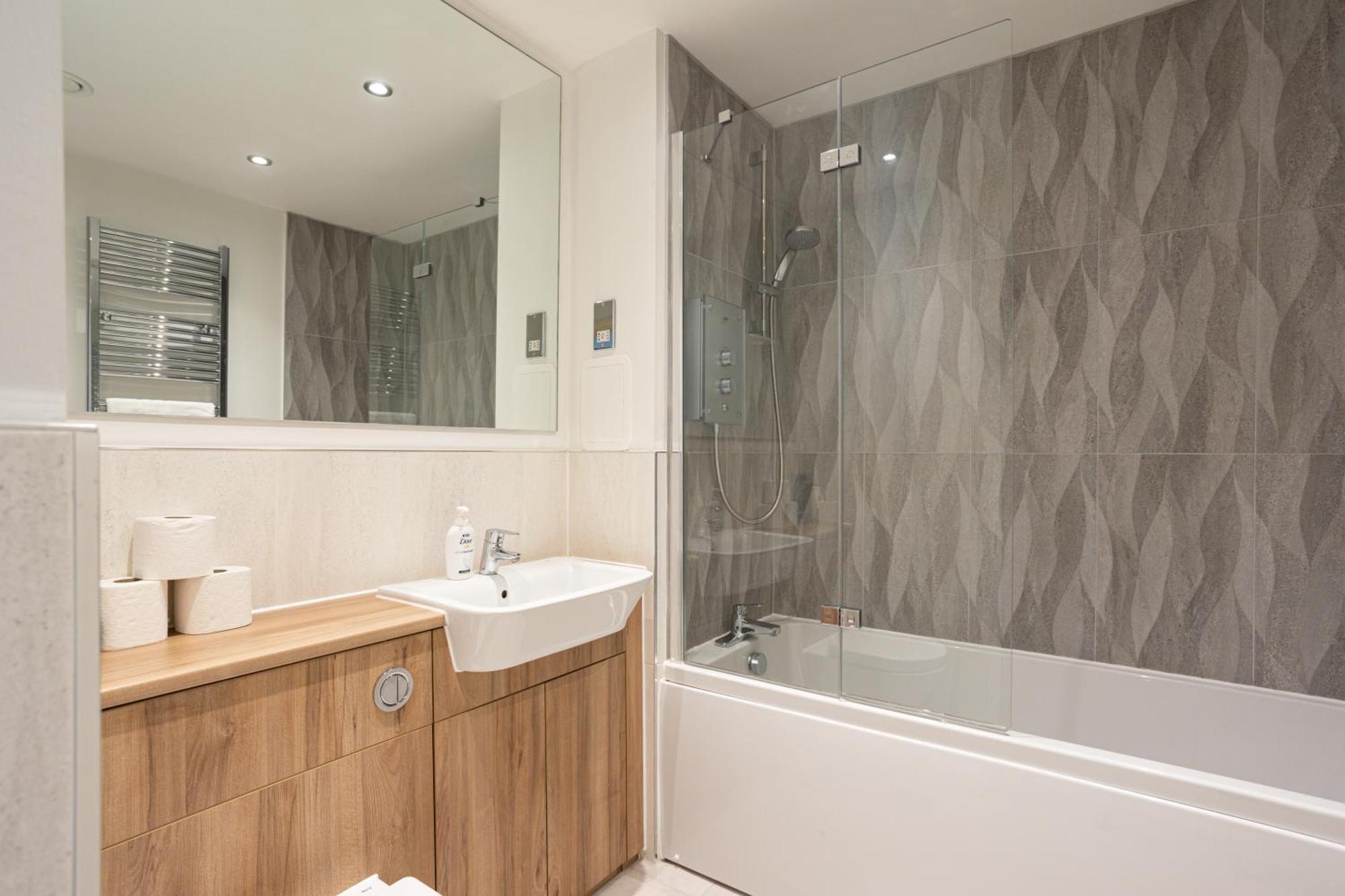 Comfy 2 Bedroom Apartment Near Edinburgh City Centre Exterior photo